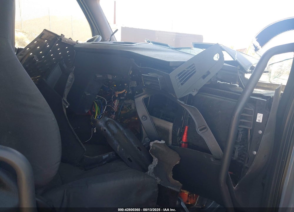 2020 FREIGHTLINER NEW CASCADIA 126 VIN: 3AKJHHFGXLSLV3989