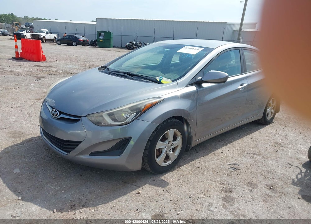 2015 HYUNDAI ELANTRA VIN: KMHDH4AE0FU326048