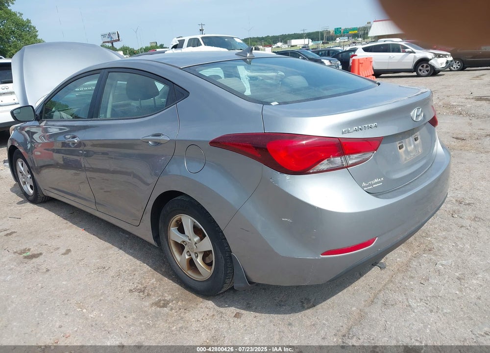 2015 HYUNDAI ELANTRA VIN: KMHDH4AE0FU326048