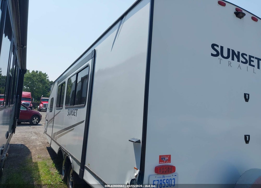 2022 TRAILER SUNSET TRAIL TRAVEL VIN: 4YDTSSM28N5352491