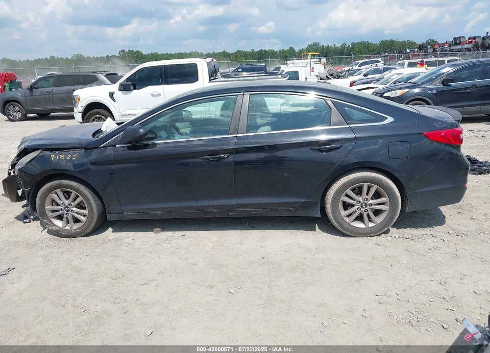 2016 HYUNDAI SONATA SE VIN: 5NPE24AFXGH291324