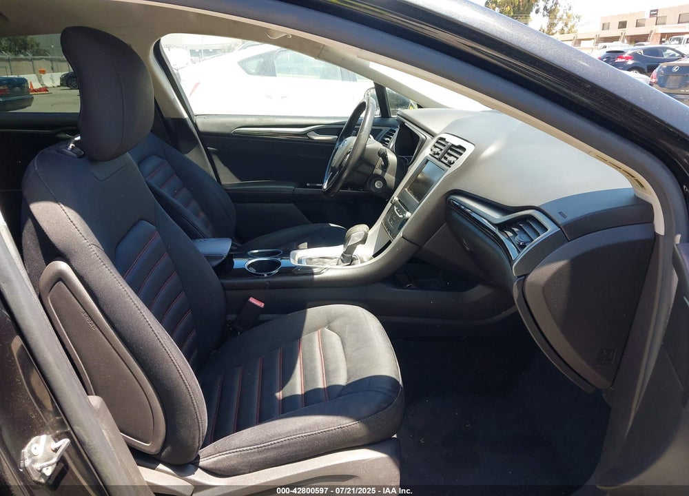 2013 FORD FUSION VIN: 3FA6P0HR0DR344917
