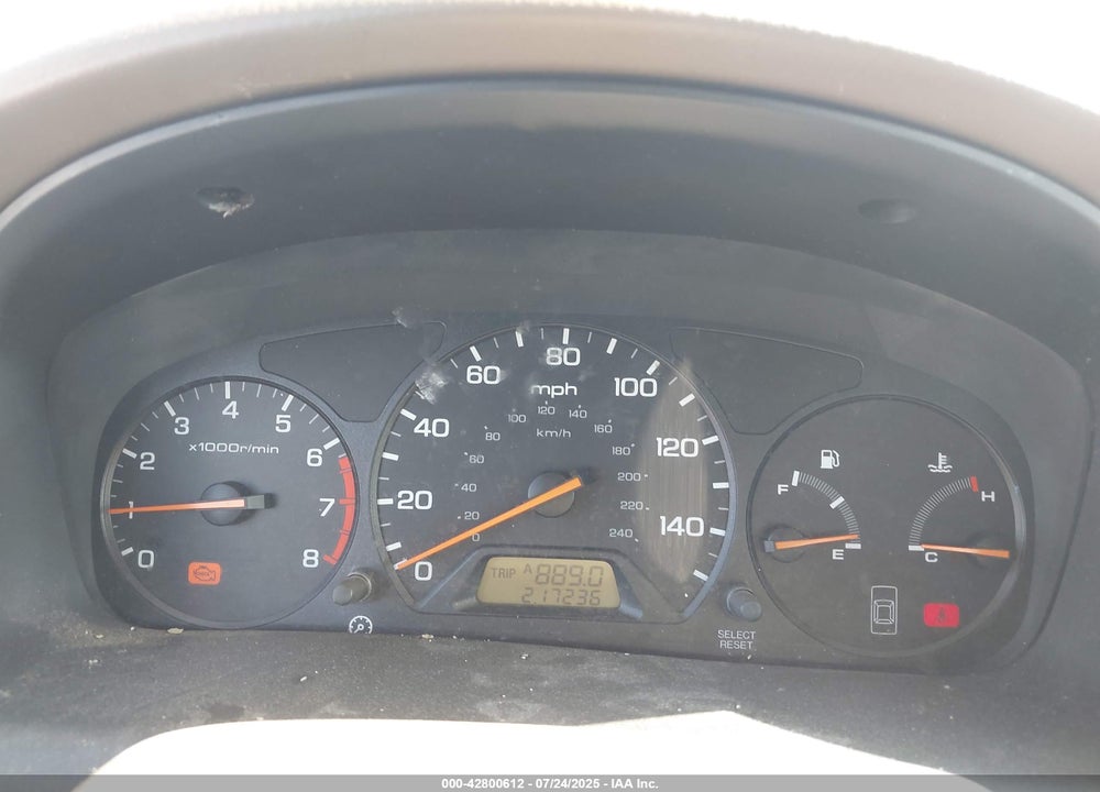 1998 HONDA ACCORD LX VIN: 1HGCG5647WA267494