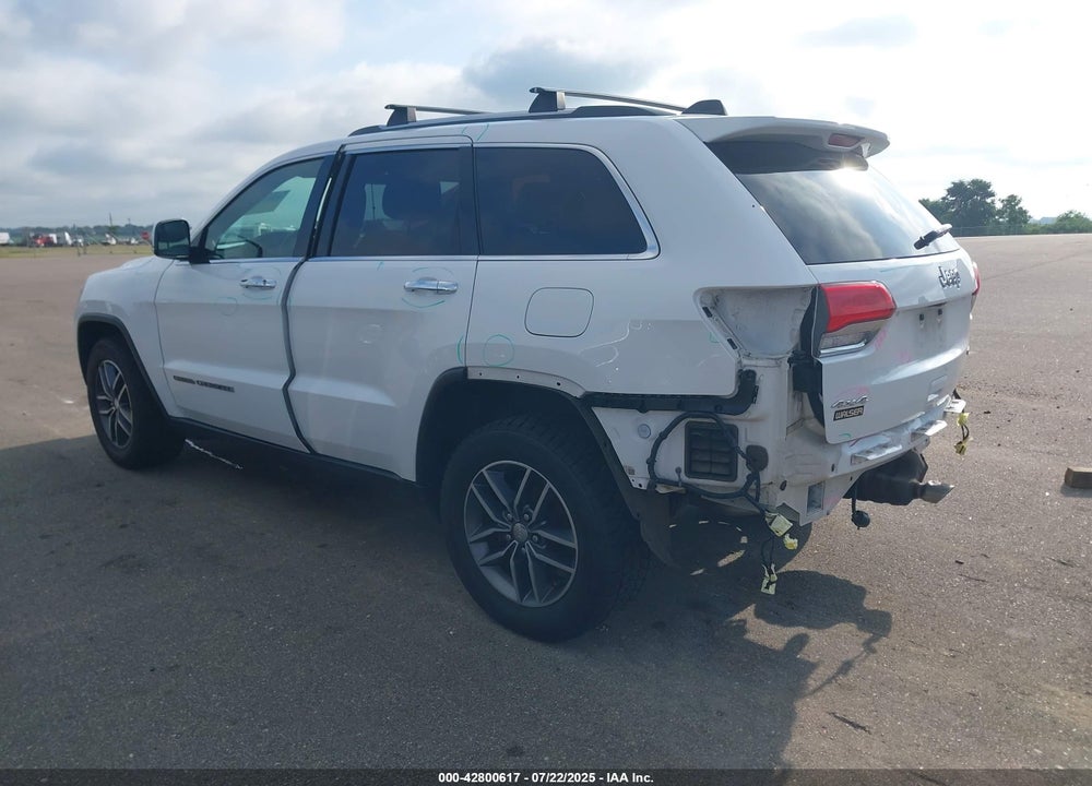 2017 JEEP GRAND CHEROKEE VIN: 1C4RJFBG2HC733985
