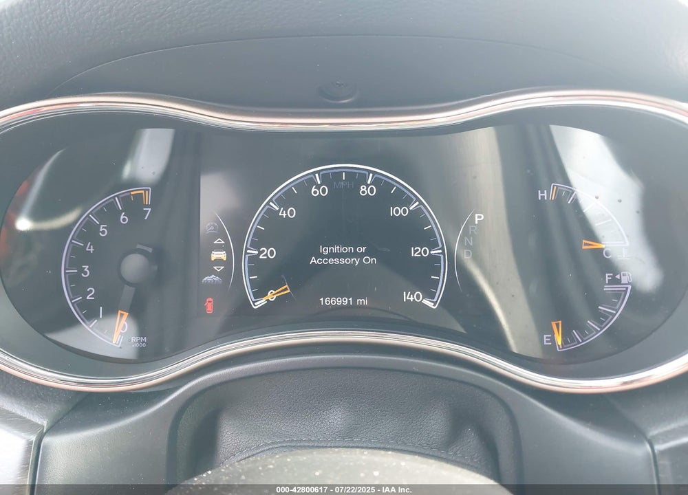 2017 JEEP GRAND CHEROKEE VIN: 1C4RJFBG2HC733985