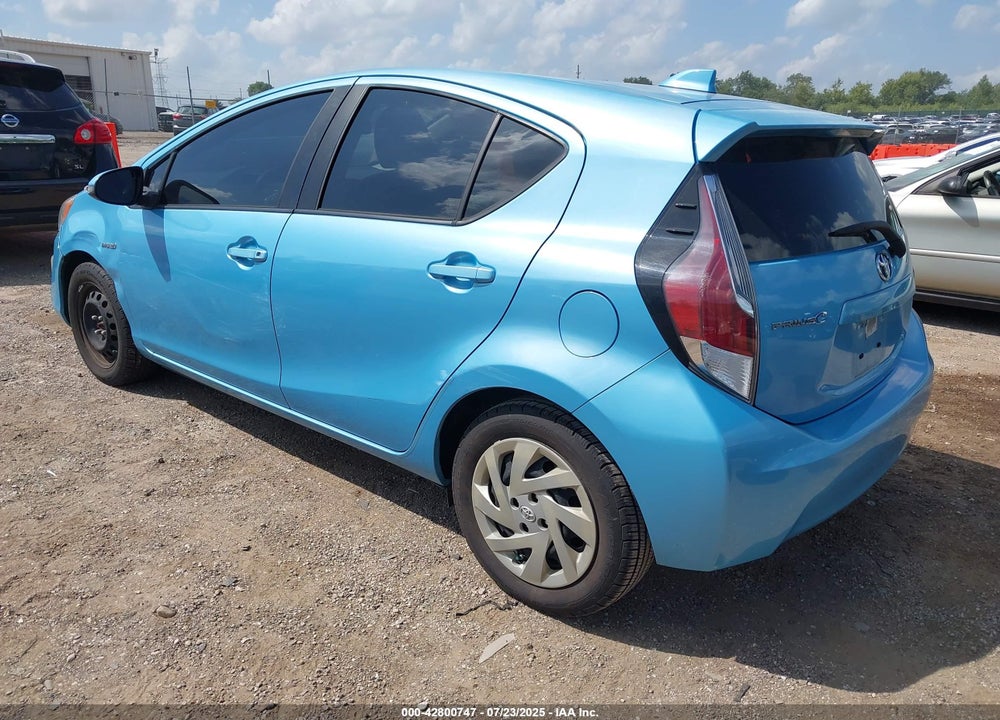 2015 TOYOTA PRIUS C VIN: JTDKDTB35F1089945