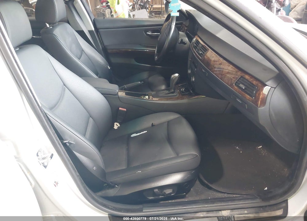 2009 BMW 3 SERIES VIN: WBAPK73549A449551