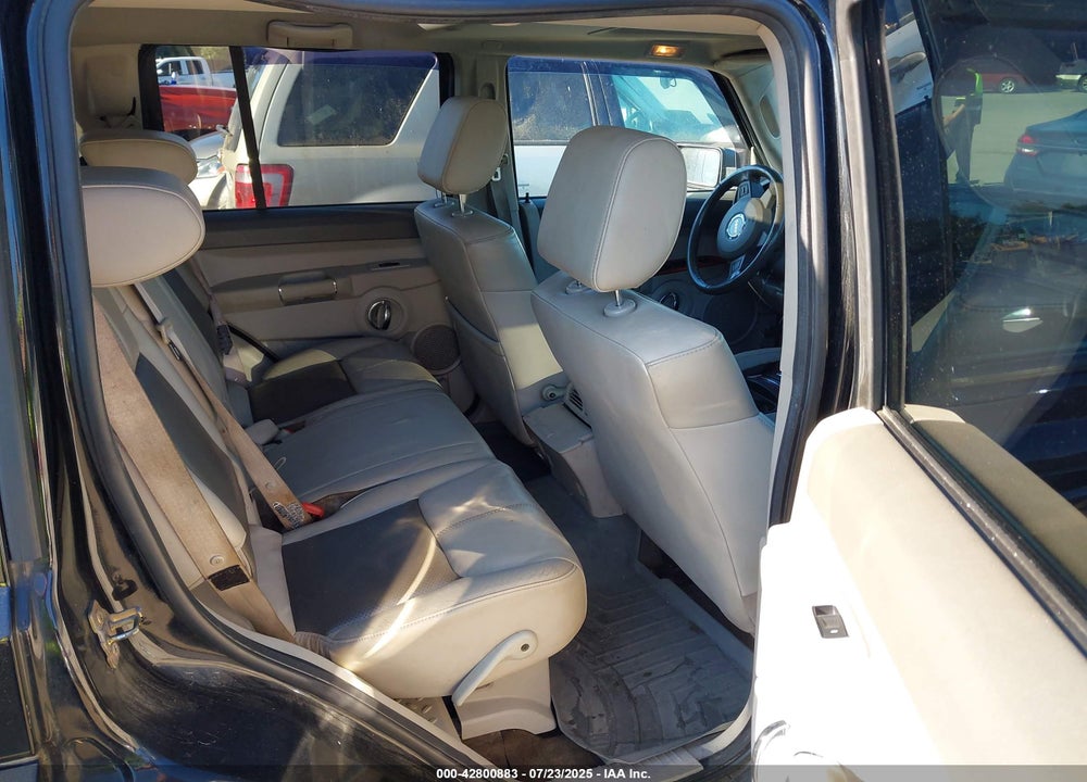 2006 JEEP COMMANDER VIN: 1J8HG58266C164628