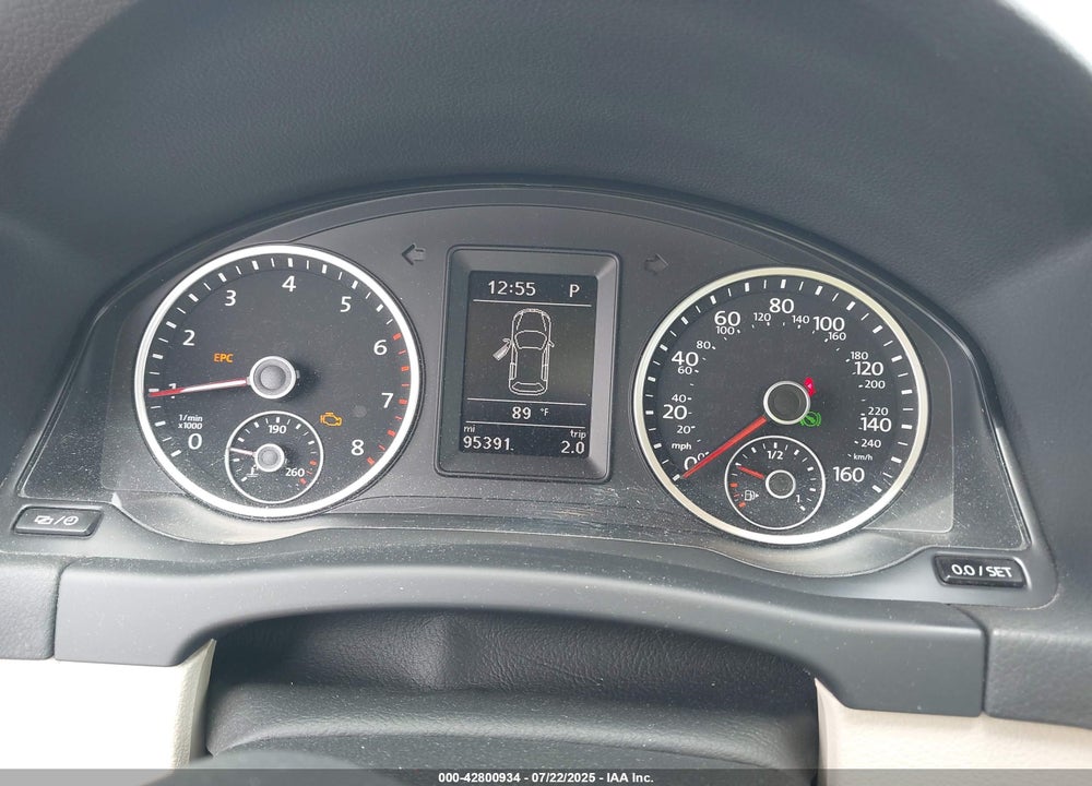 2017 VOLKSWAGEN TIGUAN VIN: WVGWV7AX3HW504031