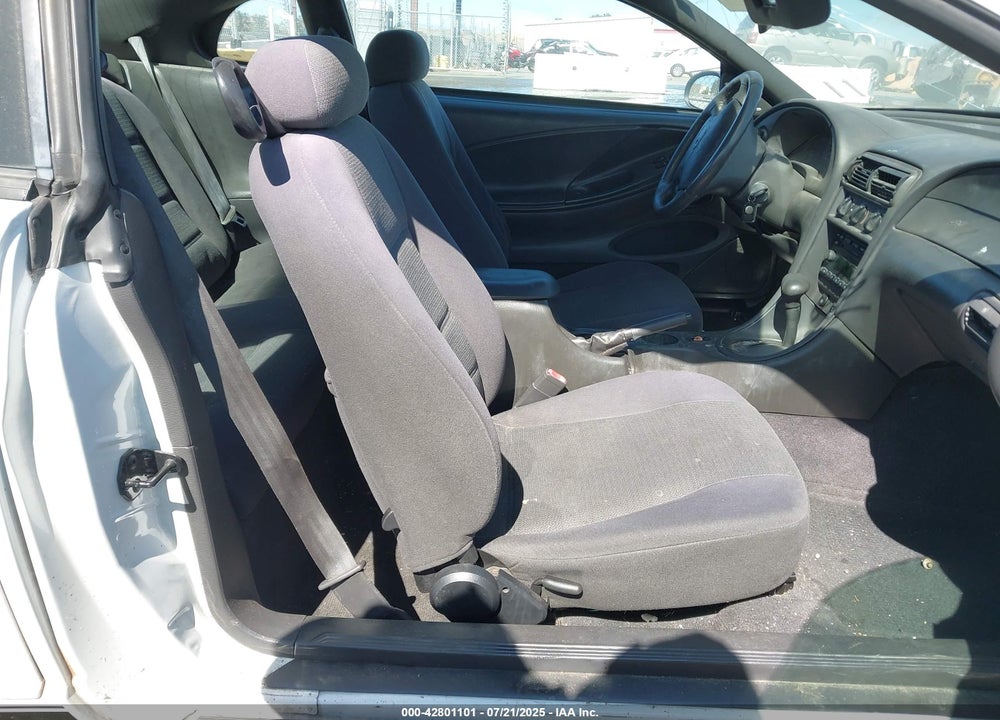 2002 FORD MUSTANG VIN: 1FAFP40462F119838