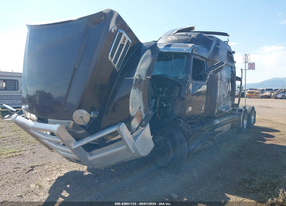 2017 WESTERN STAR 5700 XE SET BACK AXLE W/SLEEPER VIN: 5KJJBHDR8HLHJ9261