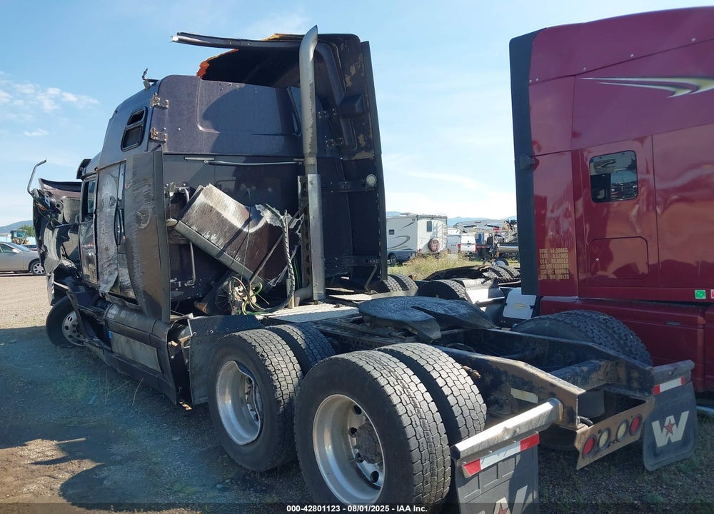 2017 WESTERN STAR 5700 XE SET BACK AXLE W/SLEEPER VIN: 5KJJBHDR8HLHJ9261