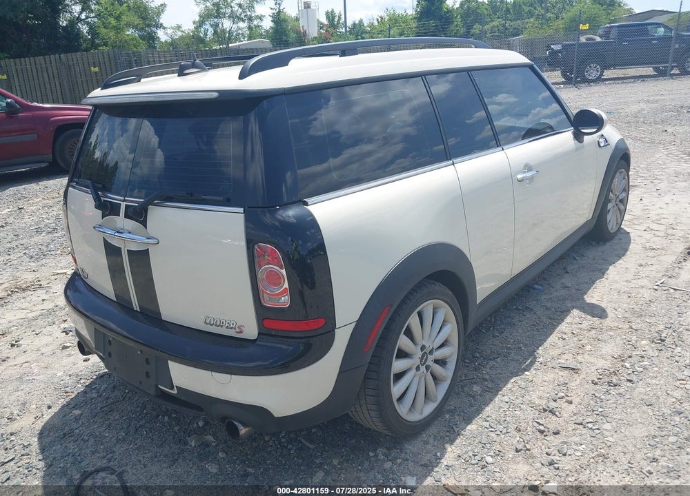2011 MINI COOPER VIN: WMWZG3C51BTY30965