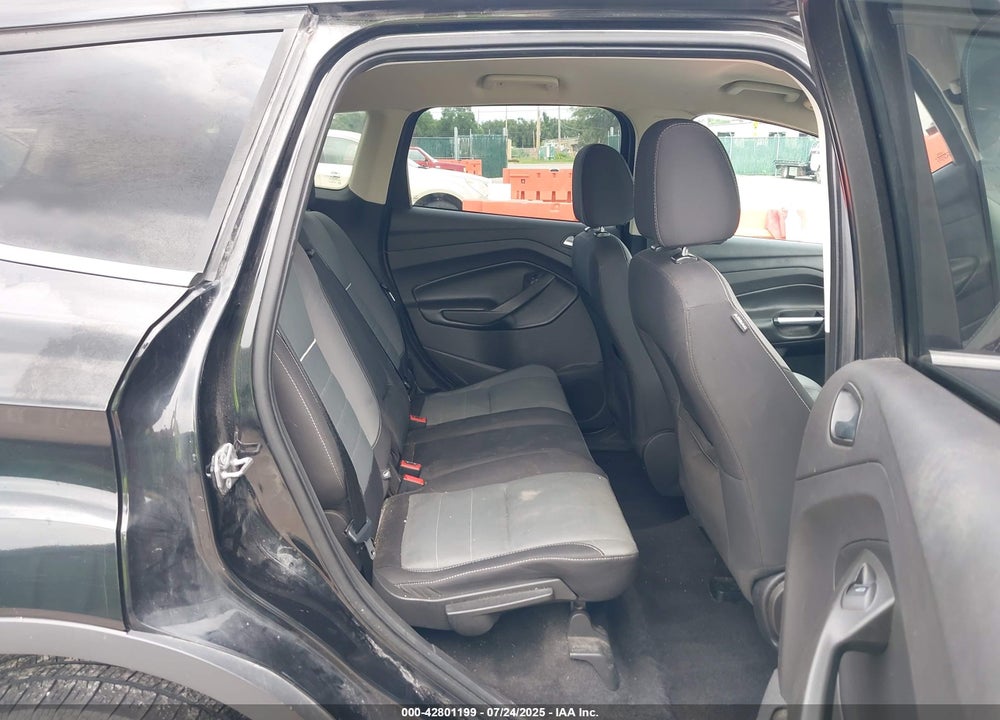 2015 FORD ESCAPE SE VIN: 1FMCU0GX2FUB61807