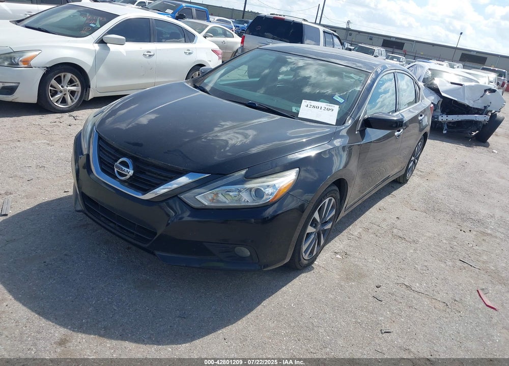 2017 NISSAN ALTIMA VIN: 1N4AL3AP1HC171090