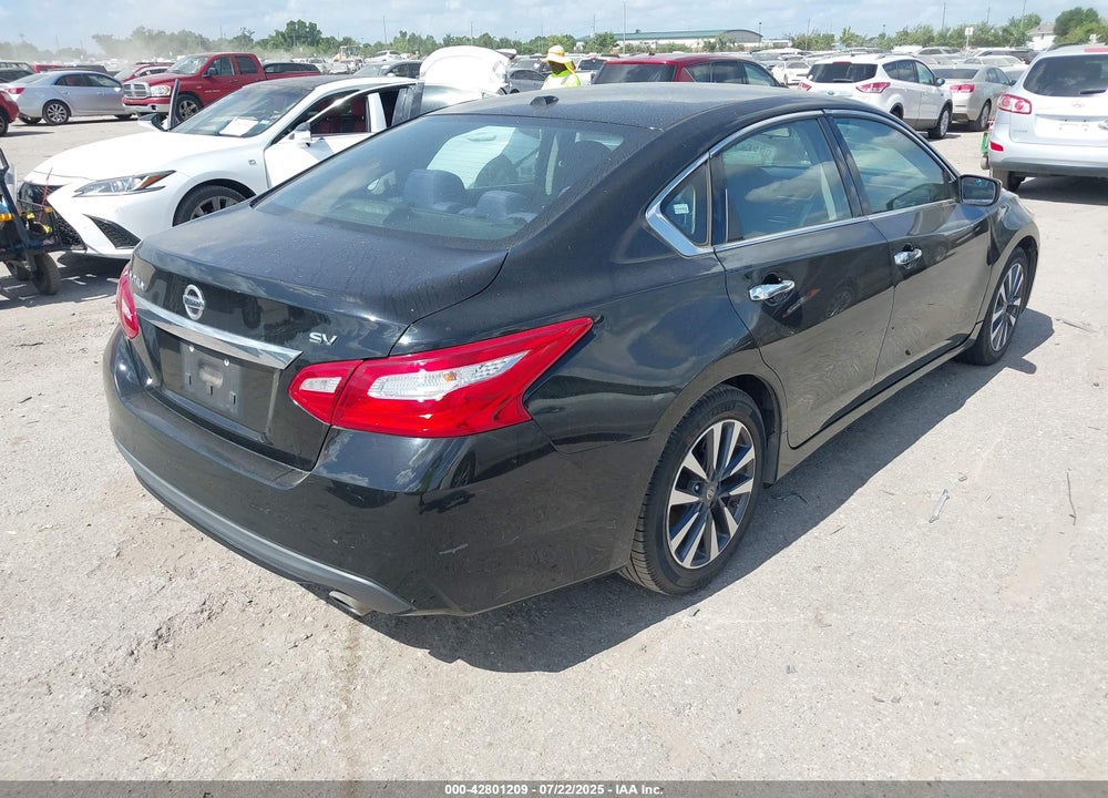 2017 NISSAN ALTIMA VIN: 1N4AL3AP1HC171090