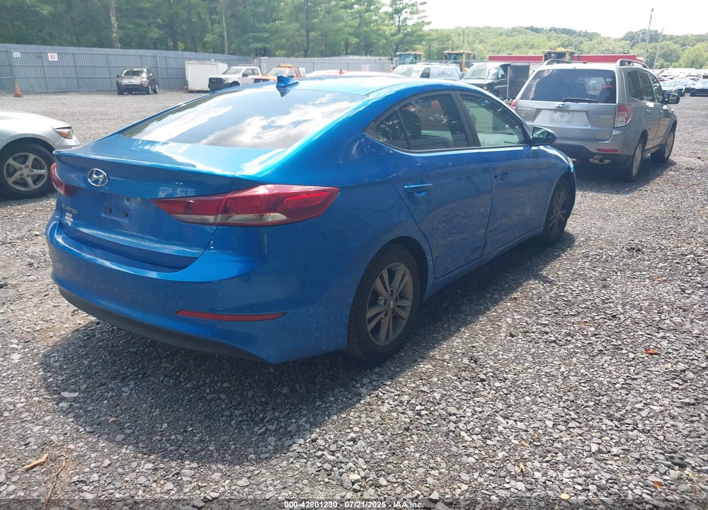 2017 HYUNDAI ELANTRA SE VIN: 5NPD84LF6HH006644