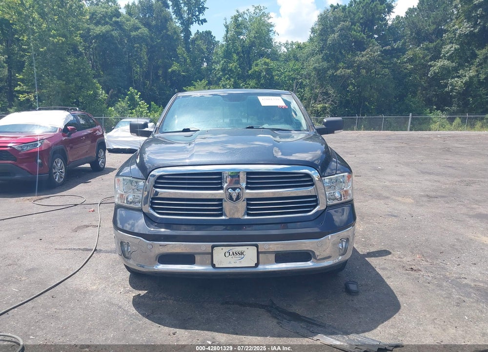 2019 RAM 1500 VIN: 1C6RR7TT2KS596805