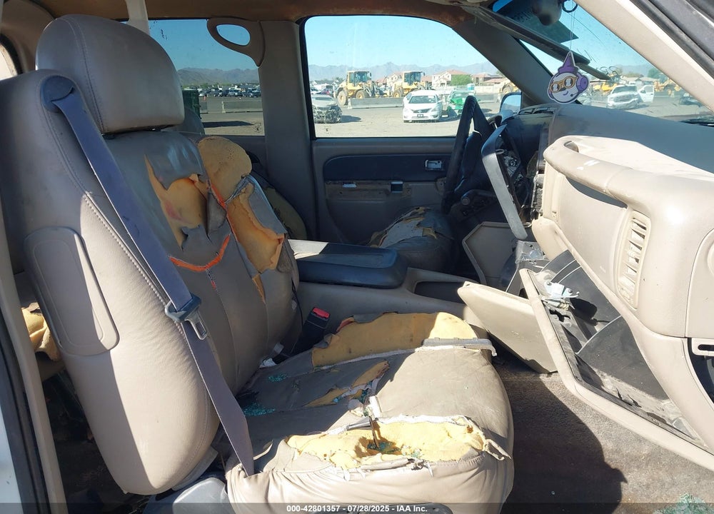 2002 CHEVROLET AVALANCHE 1500 VIN: 3GNEK13T32G139542
