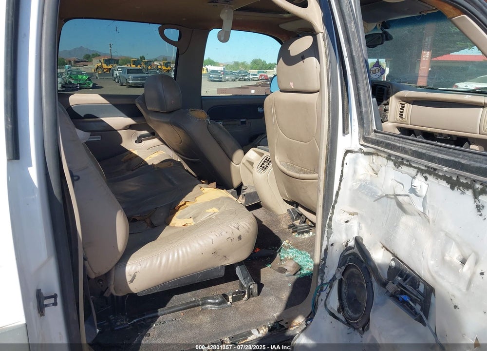 2002 CHEVROLET AVALANCHE 1500 VIN: 3GNEK13T32G139542