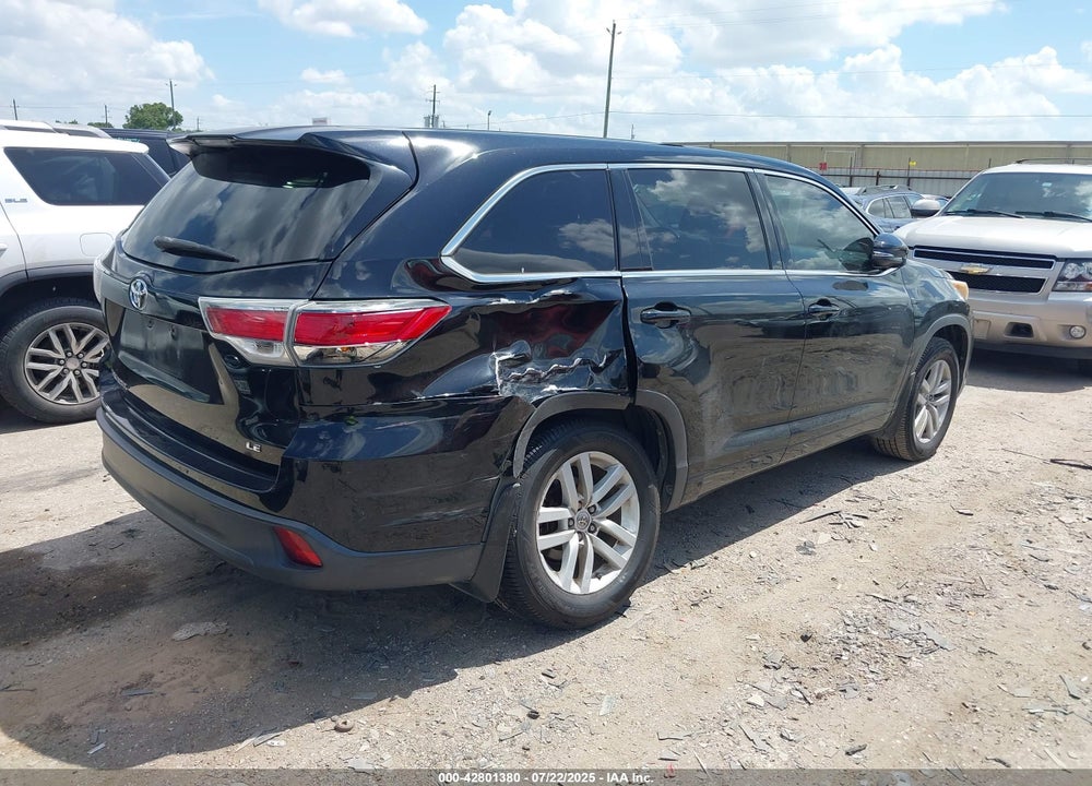 2015 TOYOTA HIGHLANDER VIN: 5TDZARFH3FS012803