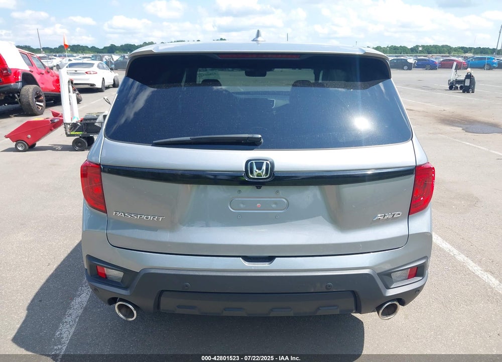 2024 HONDA PASSPORT AWD EX-L VIN: 5FNYF8H52RB018045