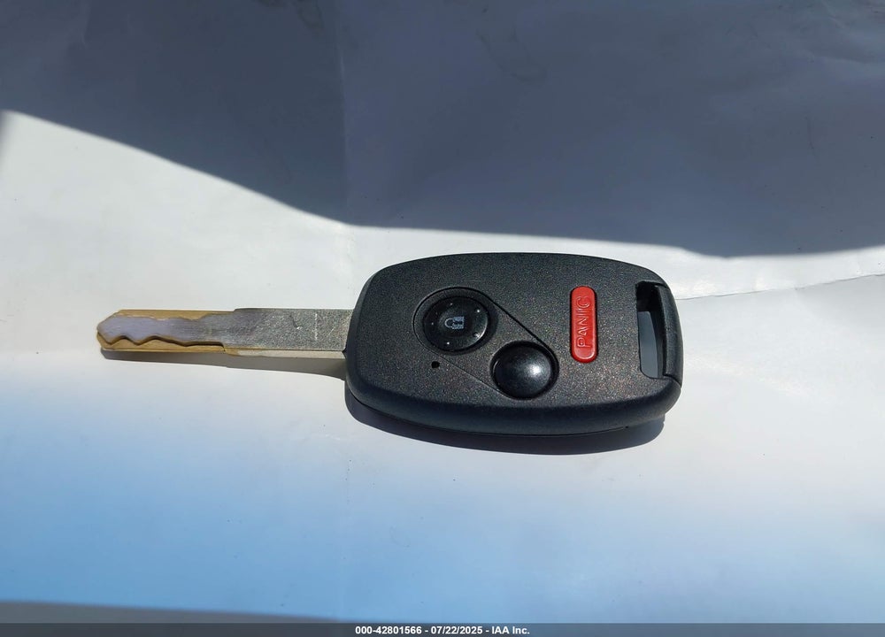 2007 HONDA CIVIC VIN: JHMFA16517S009688
