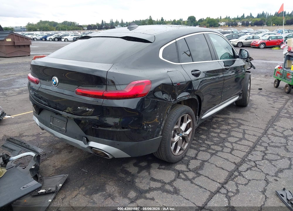 2024 BMW X4 XDRIVE30I VIN: 5UX33DT02R9V92435