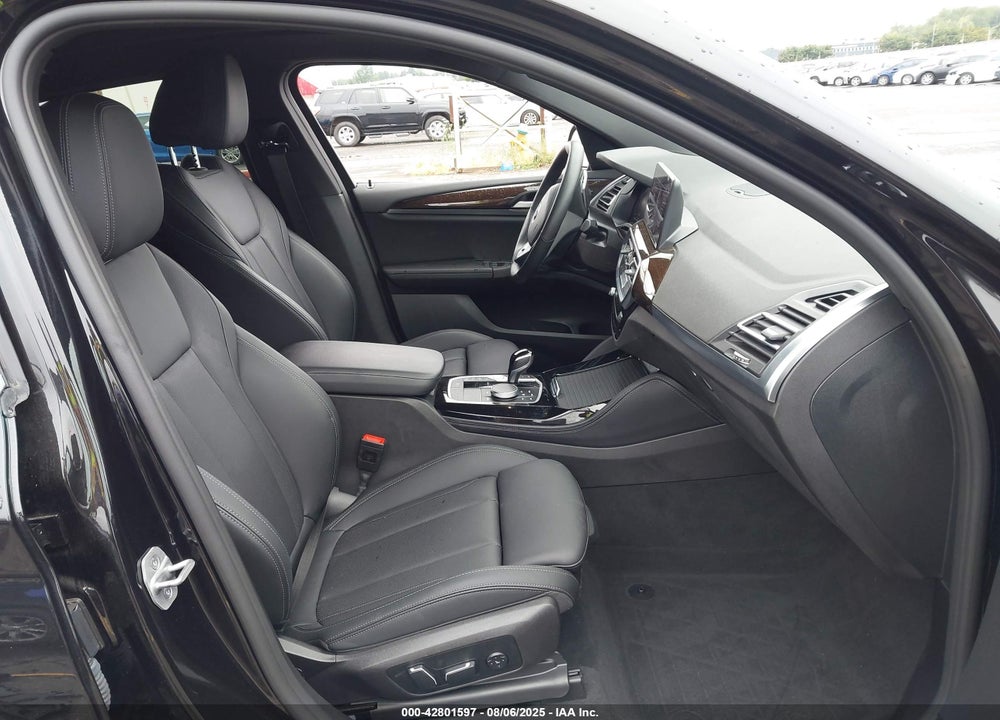 2024 BMW X4 XDRIVE30I VIN: 5UX33DT02R9V92435