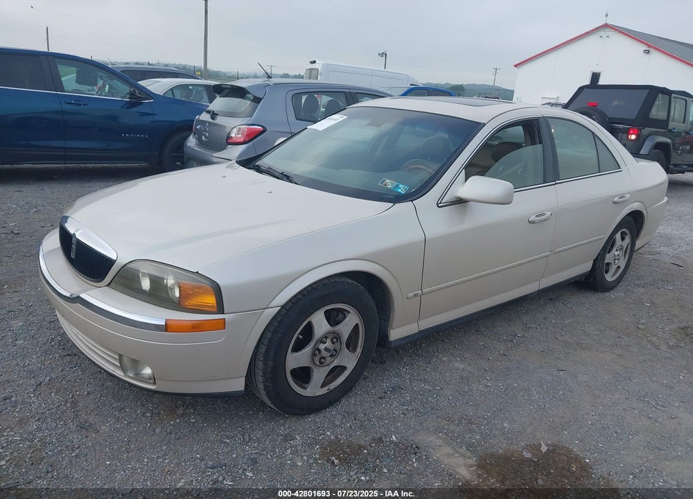 2000 LINCOLN LS VIN: 1LNHM87AXYY834810