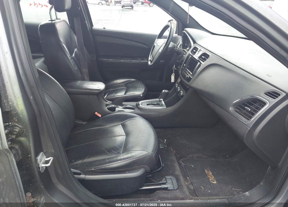 2012 CHRYSLER 200 VIN: 1C3CCBCB9CN303559