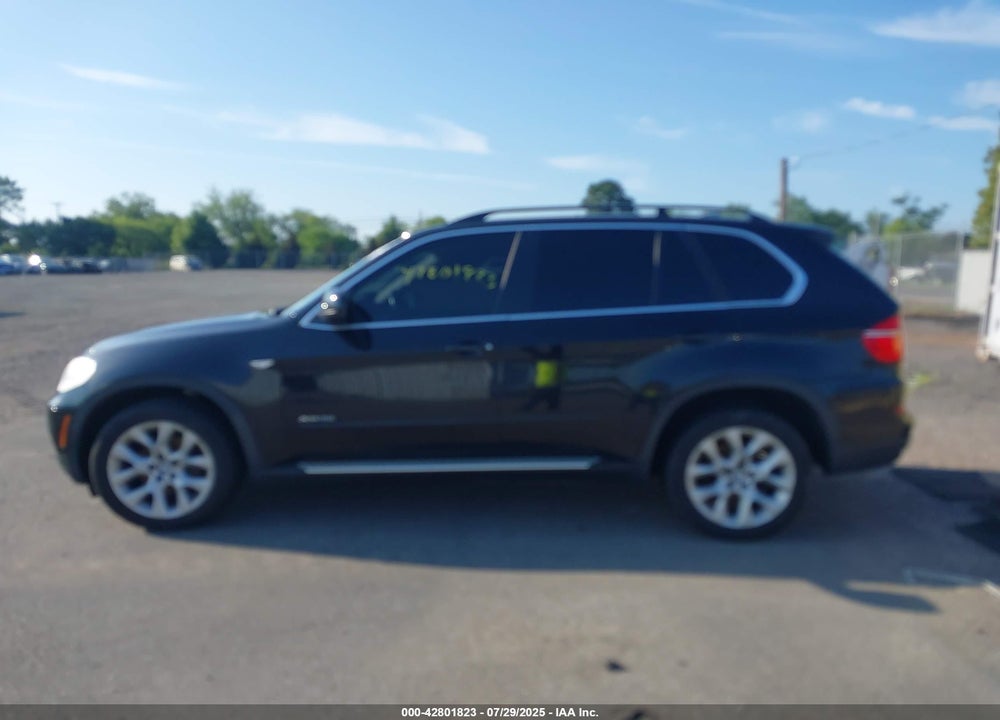2013 BMW X5 XDRIVE35I/XDRIVE35I PREMIUM/XDRIVE35I SPORT ACTIVITY VIN: 5UXZV4C5XD0E02767