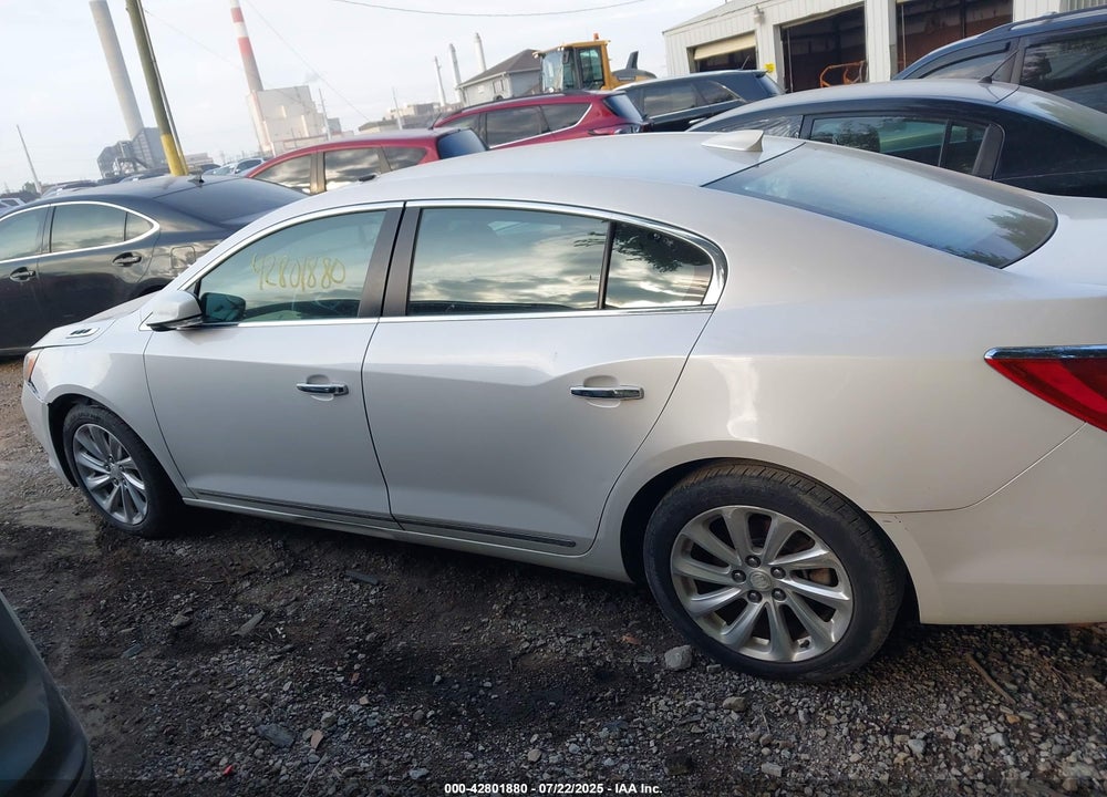 2015 BUICK LACROSSE VIN: 1G4GB5G30FF149466