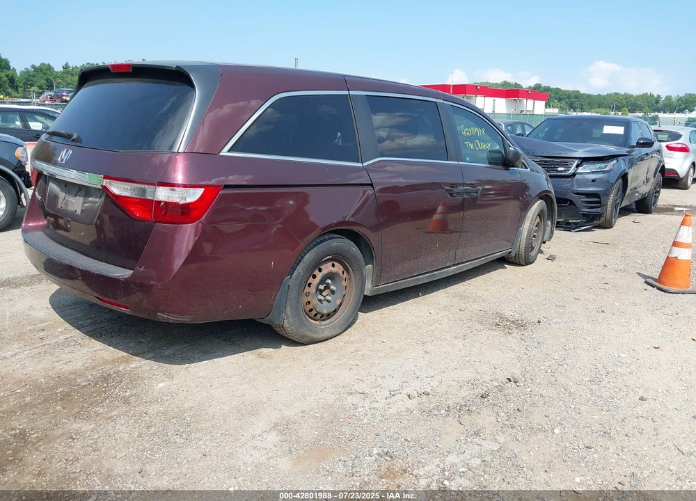2011 HONDA ODYSSEY LX VIN: 5FNRL5H29BB057903