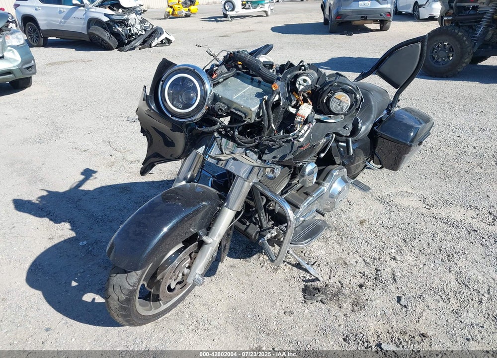 2013 HARLEY-DAVIDSON FLHX STREET GLIDE VIN: 1HD1KBM10DB660691