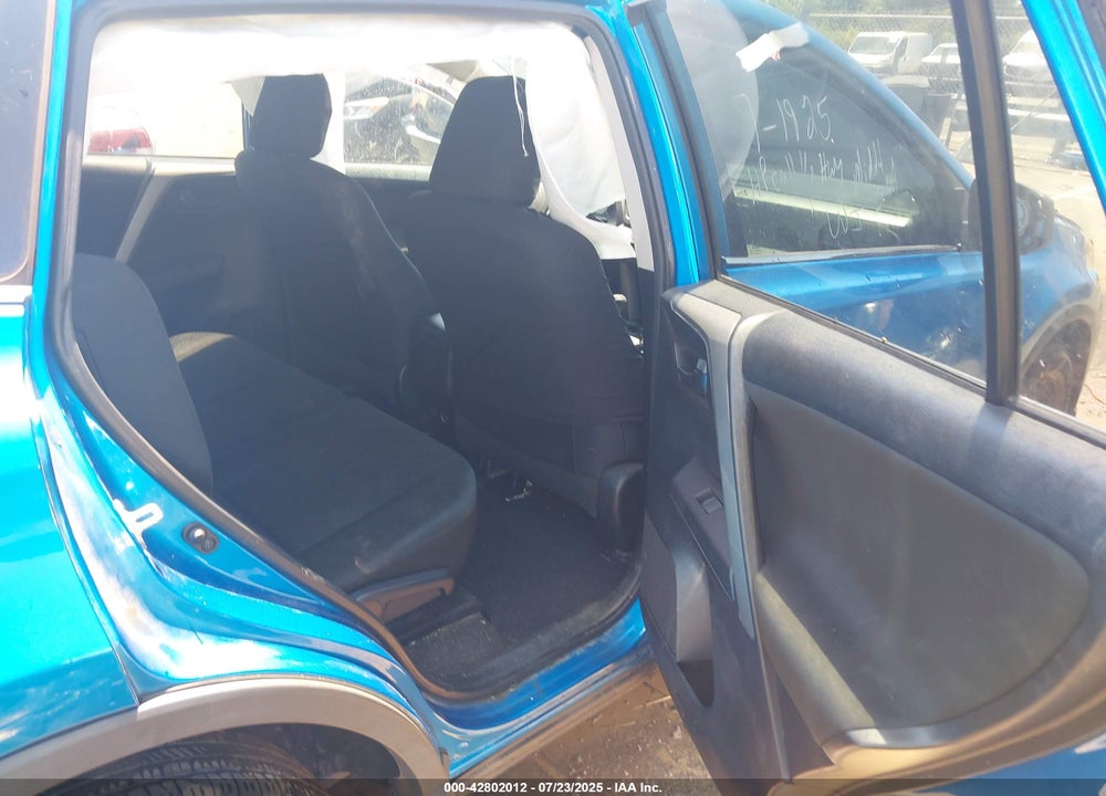 2016 TOYOTA RAV4 VIN: 2T3BFREV5GW516621