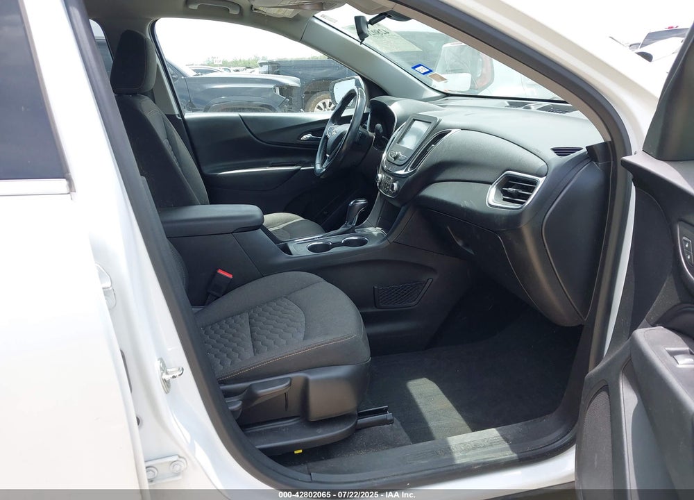 2018 CHEVROLET EQUINOX VIN: 2GNAXJEV0J6350027