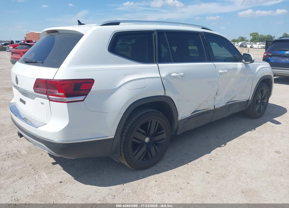 2019 VOLKSWAGEN ATLAS VIN: 1V2ER2CAXKC601394