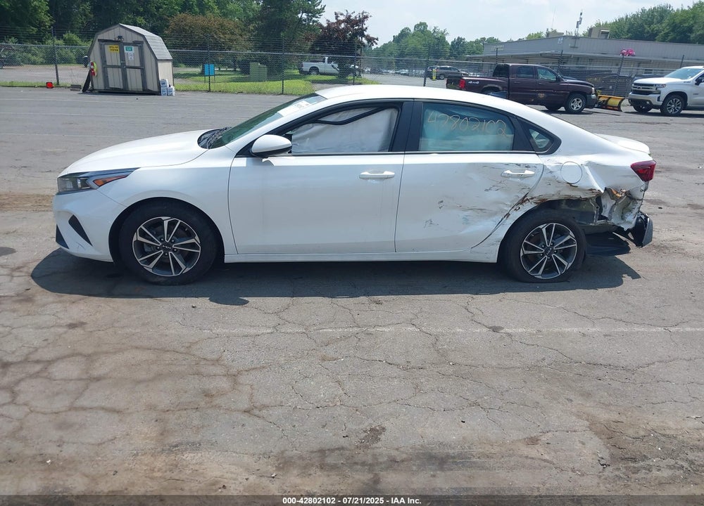 2023 KIA FORTE VIN: 3KPF24AD6PE645816