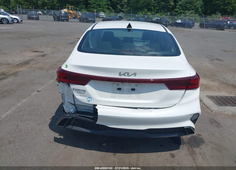 2023 KIA FORTE VIN: 3KPF24AD6PE645816