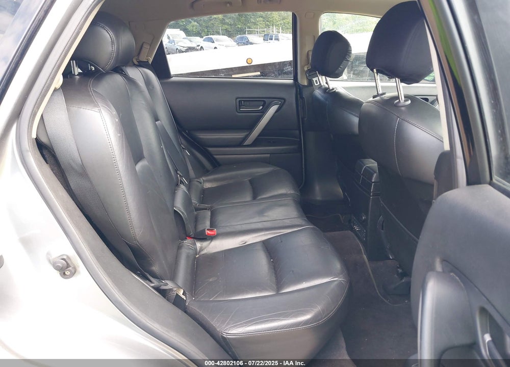 2004 INFINITI FX45 VIN: JNRBS08W14X402537