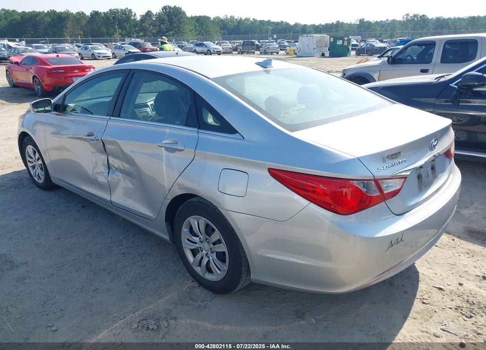 2013 HYUNDAI SONATA VIN: 5NPEB4AC5DH591578