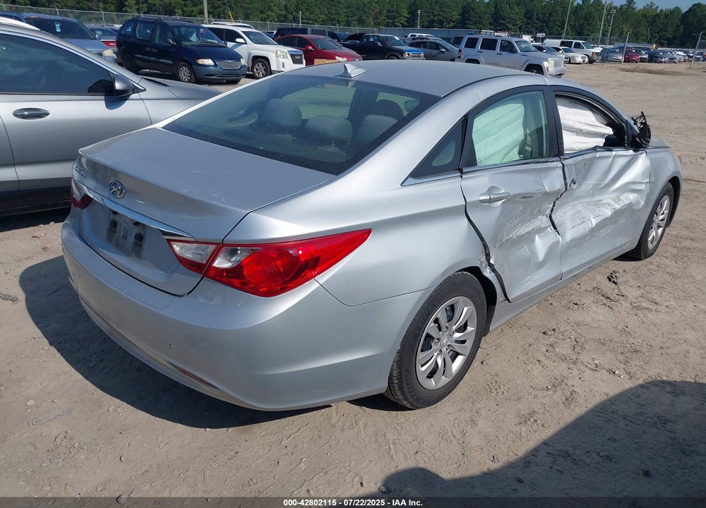 2013 HYUNDAI SONATA VIN: 5NPEB4AC5DH591578