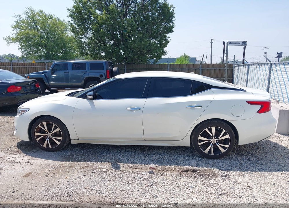 2017 NISSAN MAXIMA VIN: 1N4AA6AP7HC449675