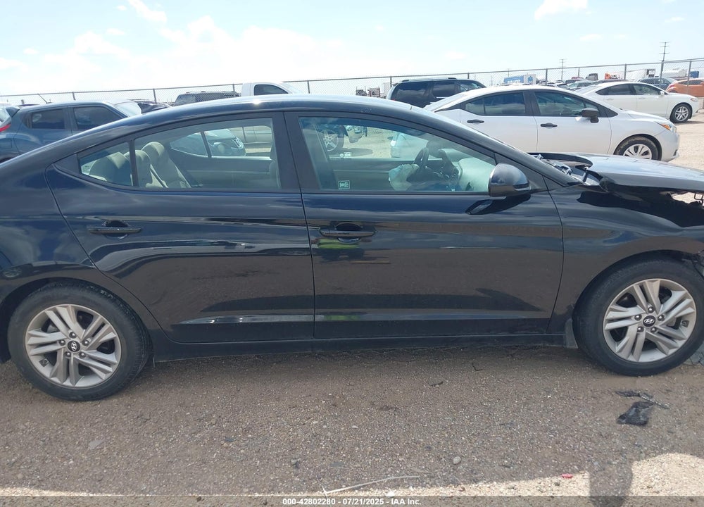 2019 HYUNDAI ELANTRA VIN: KMHD84LF7KU843153