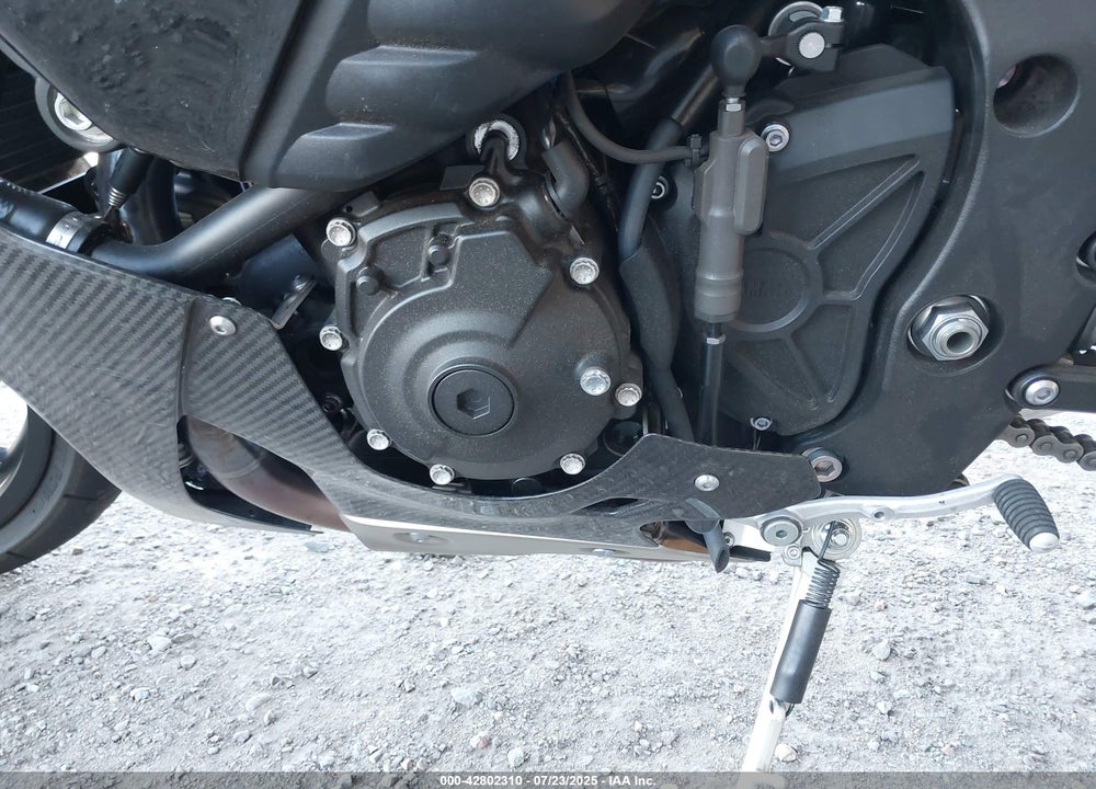 2024 YAMAHA YZFR1M C VIN: JYARN67Y9RA000475