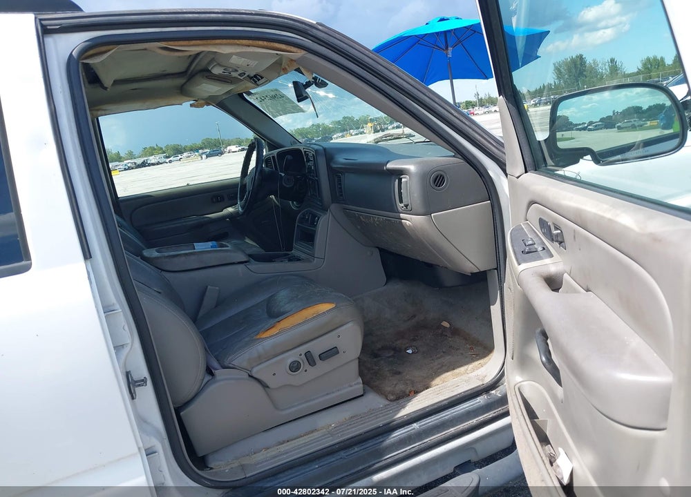 2005 CHEVROLET TAHOE Z71 VIN: 1GNEC13T05R219656