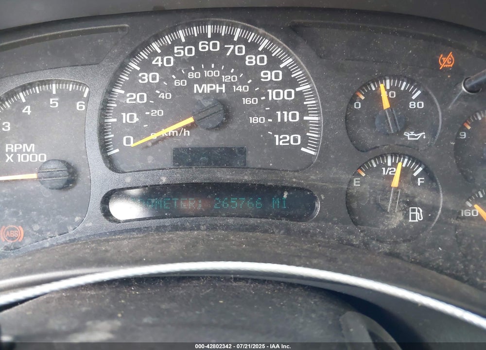2005 CHEVROLET TAHOE Z71 VIN: 1GNEC13T05R219656