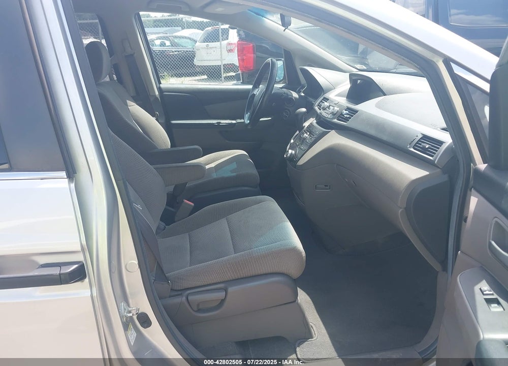 2012 HONDA ODYSSEY LX VIN: 5FNRL5H22CB009516