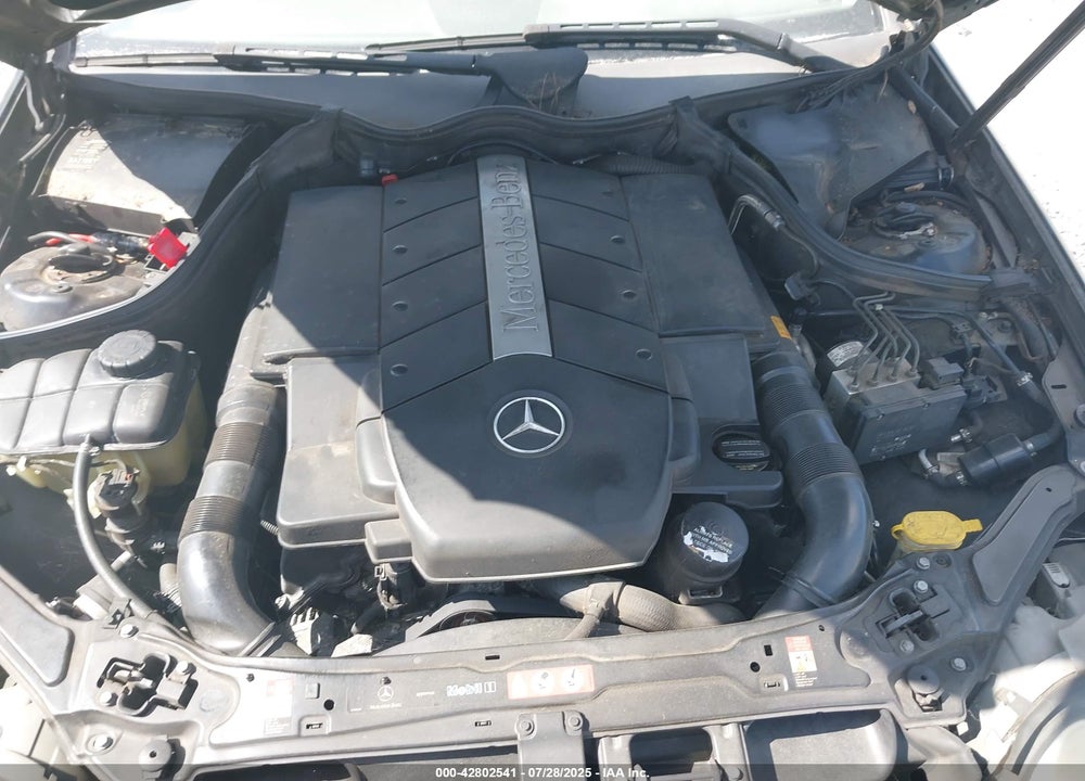 2005 MERCEDES-BENZ CLK 500 VIN: WDBTK75J55F123703
